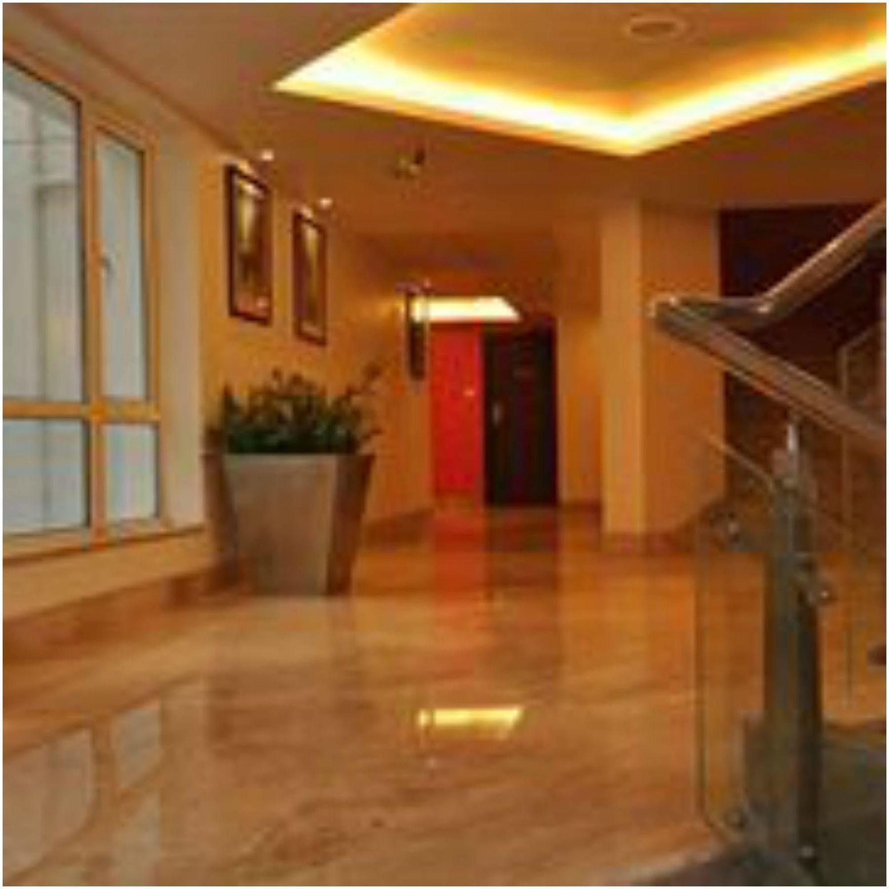 Kempton Hotel Calcutta  Esterno foto