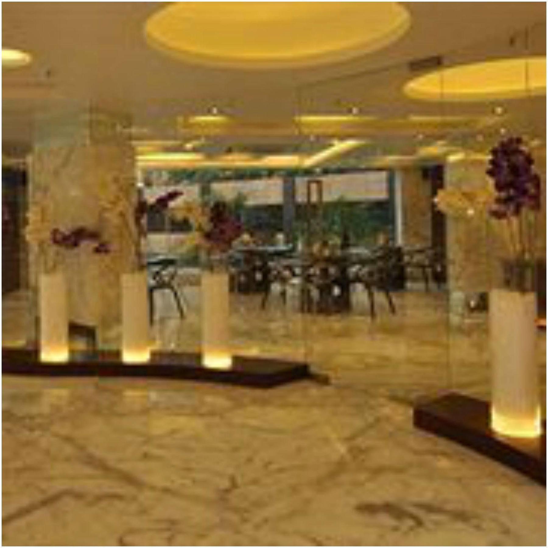 Kempton Hotel Calcutta  Esterno foto